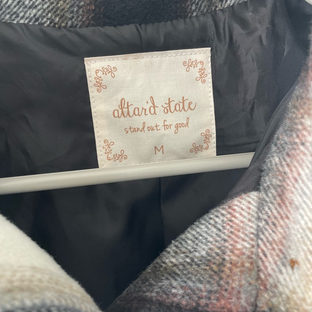 Gorgeous! Oversized Shacket from Altard State. NWOT - Picture 2 of 5